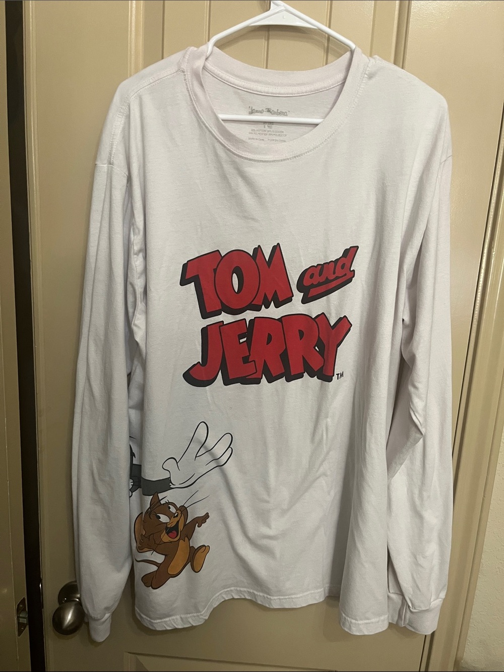 Tom and Jerry White Long-Sleeve XXL Shirt
